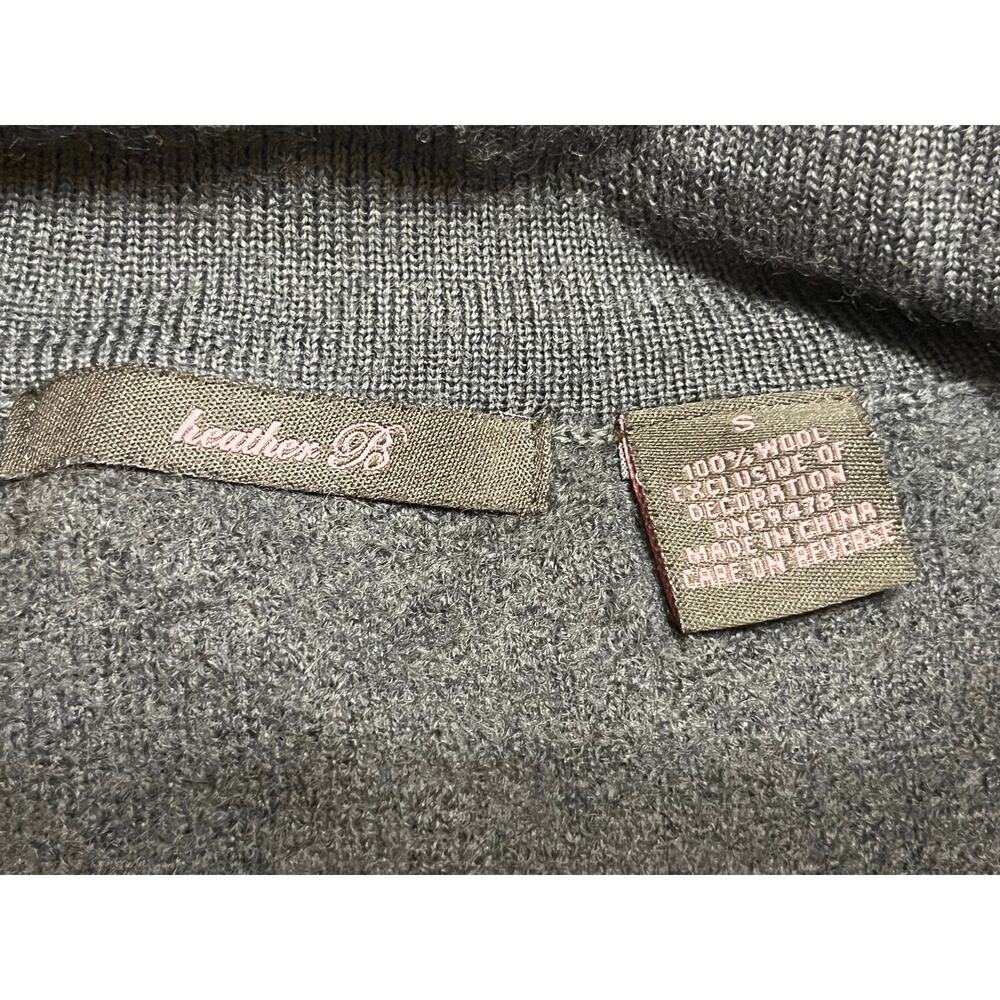 Heather B Gray 100% Wool Embroidered Wrap Cardigan Coat Womens Small Scalloped - Picture 8 of 8